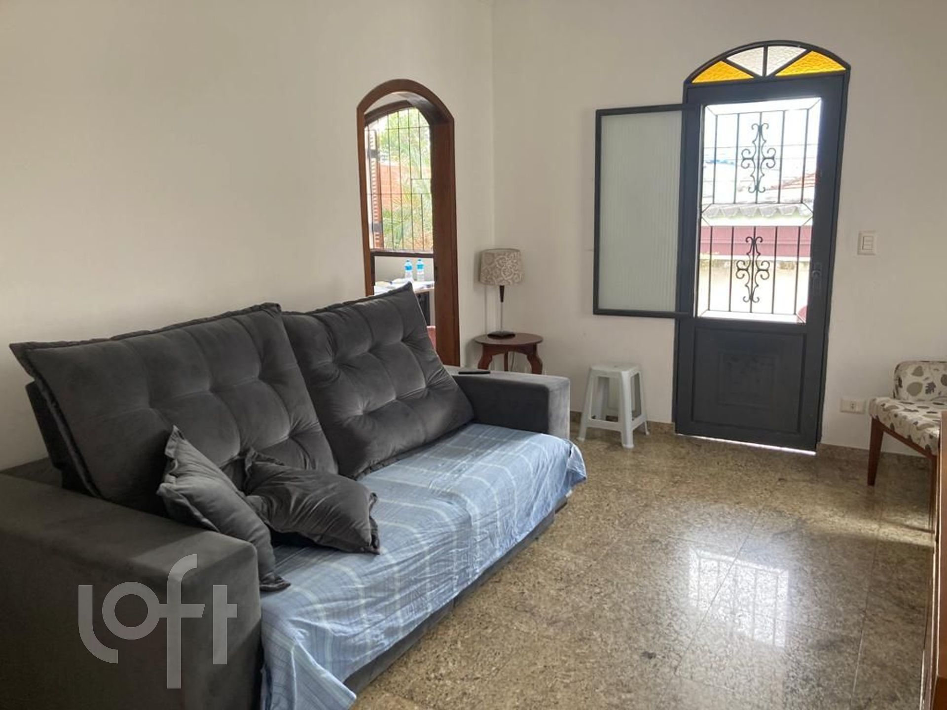 Casa à venda com 5 quartos, 280m² - Foto 1