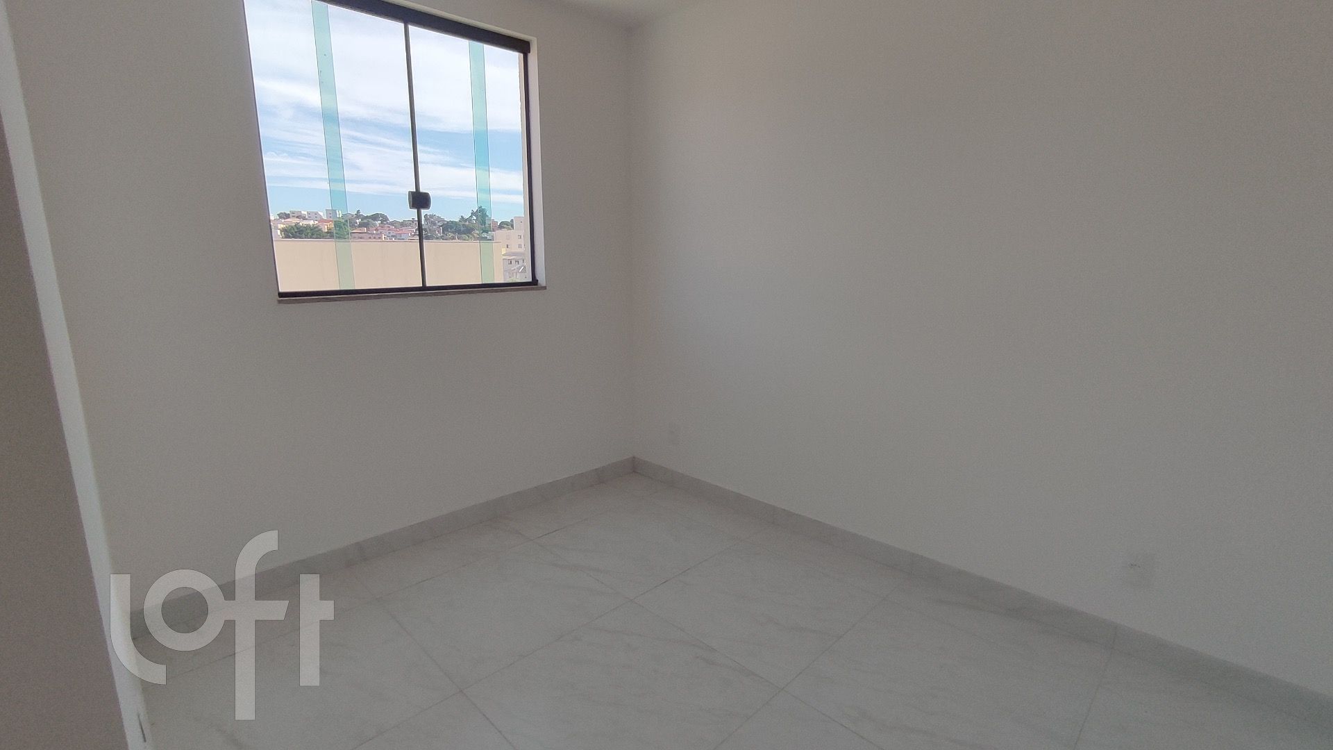 Apartamento à venda com 2 quartos, 50m² - Foto 3