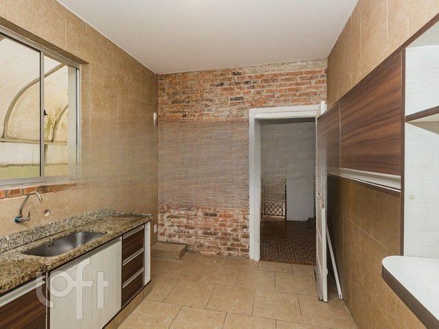 Apartamento com 103m², 3 dormitórios, 1 suíte, 1 vaga, Bom Fim em Porto Alegre