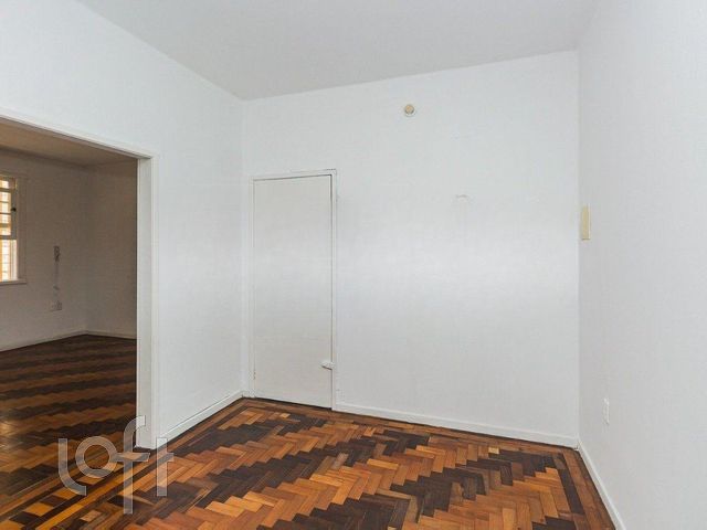 Apartamento com 103m², 3 dormitórios, 1 suíte, 1 vaga, Bom Fim em Porto Alegre
