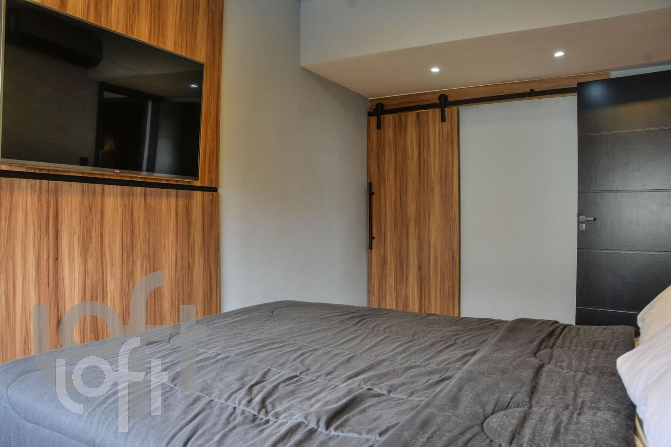 Apartamento à venda com 2 quartos, 100m² - Foto 30