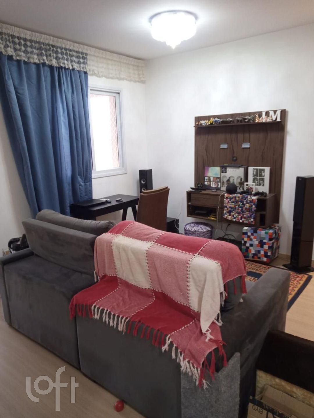 Apartamento à venda com 2 quartos, 81m² - Foto 1