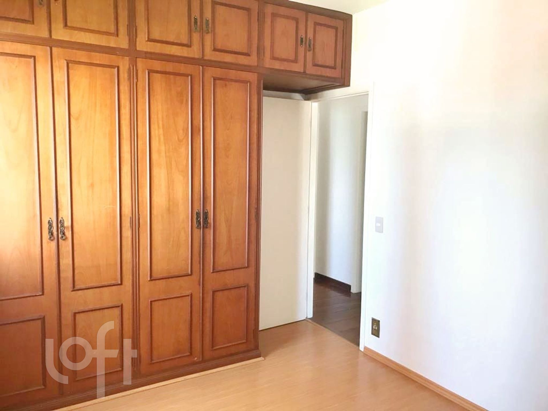 Apartamento à venda com 3 quartos, 75m² - Foto 11