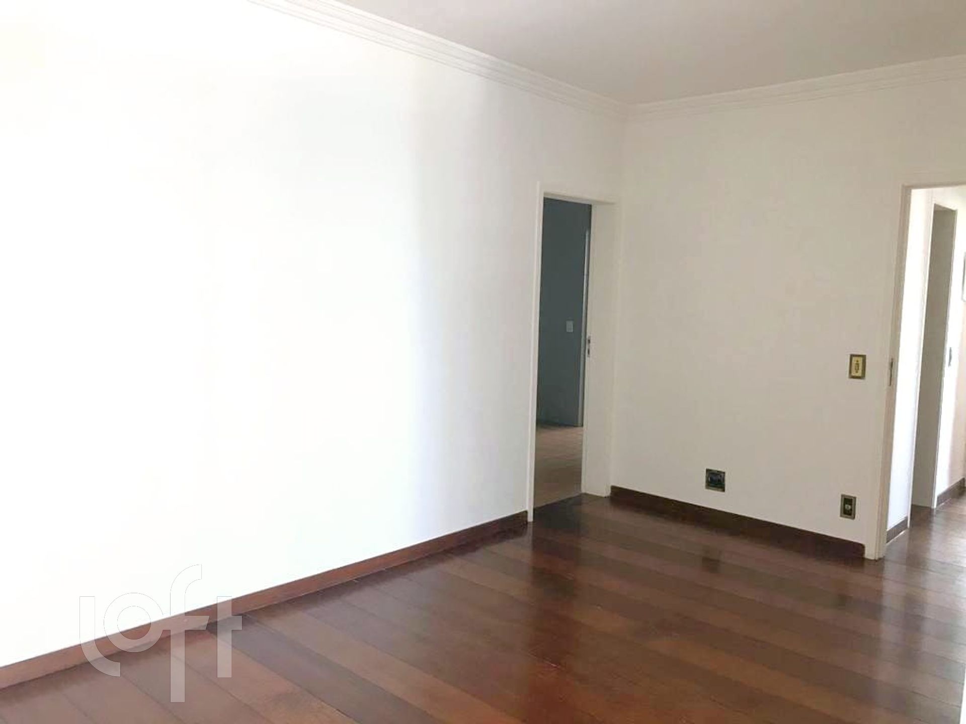 Apartamento à venda com 3 quartos, 75m² - Foto 2