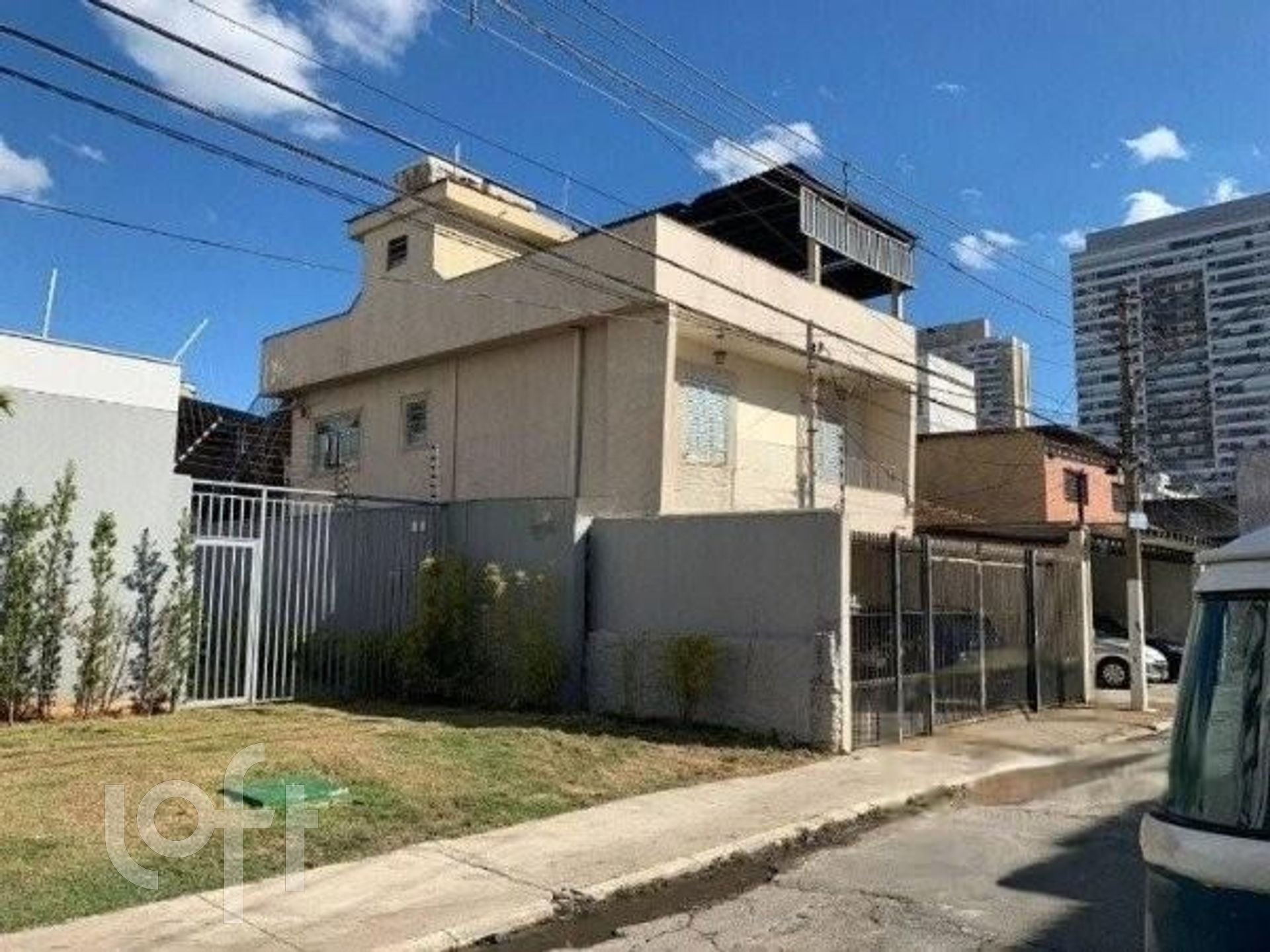 Casa à venda com 5 quartos, 270m² - Foto 3