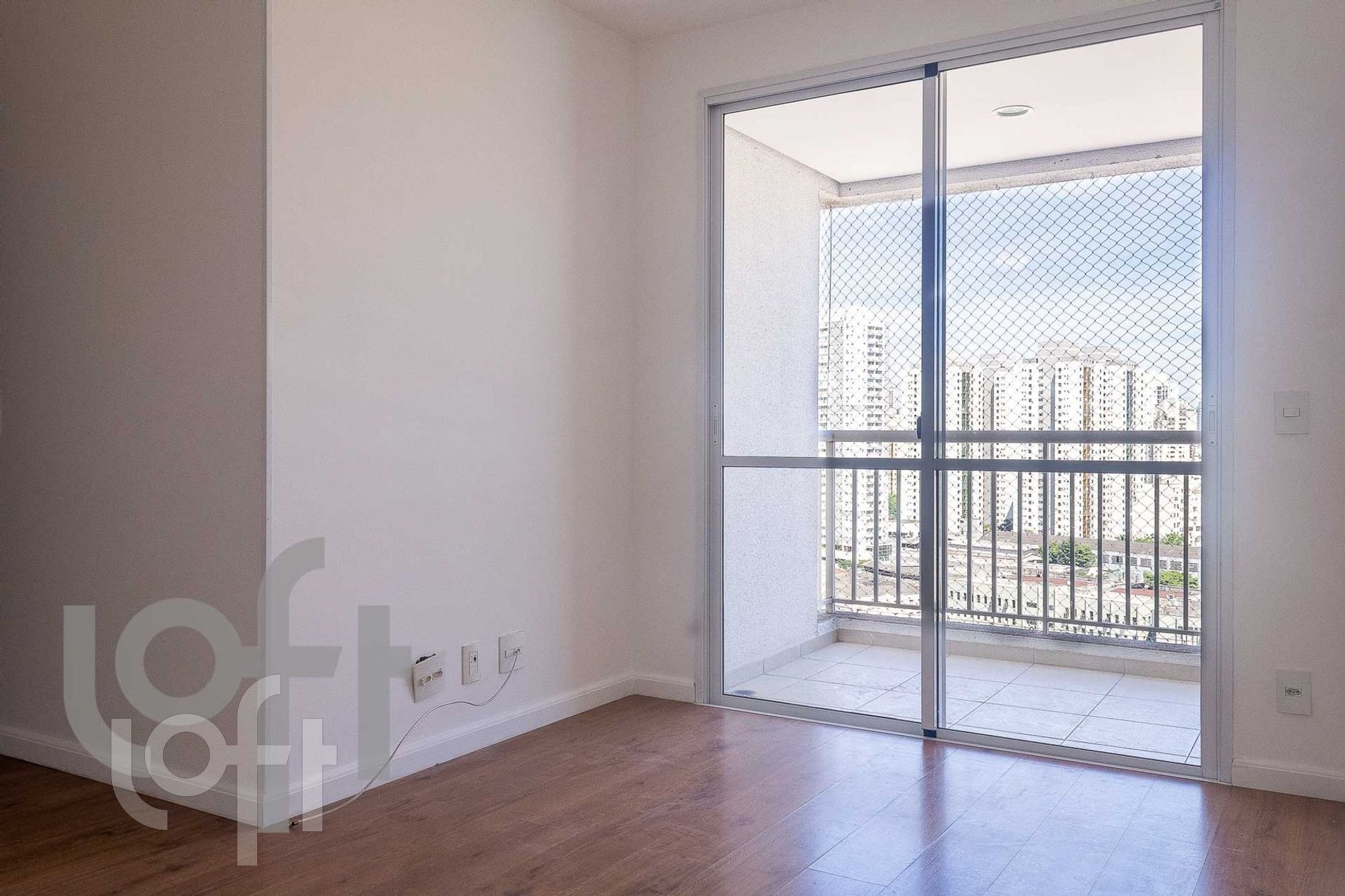 Apartamento à venda com 2 quartos, 58m² - Foto 1