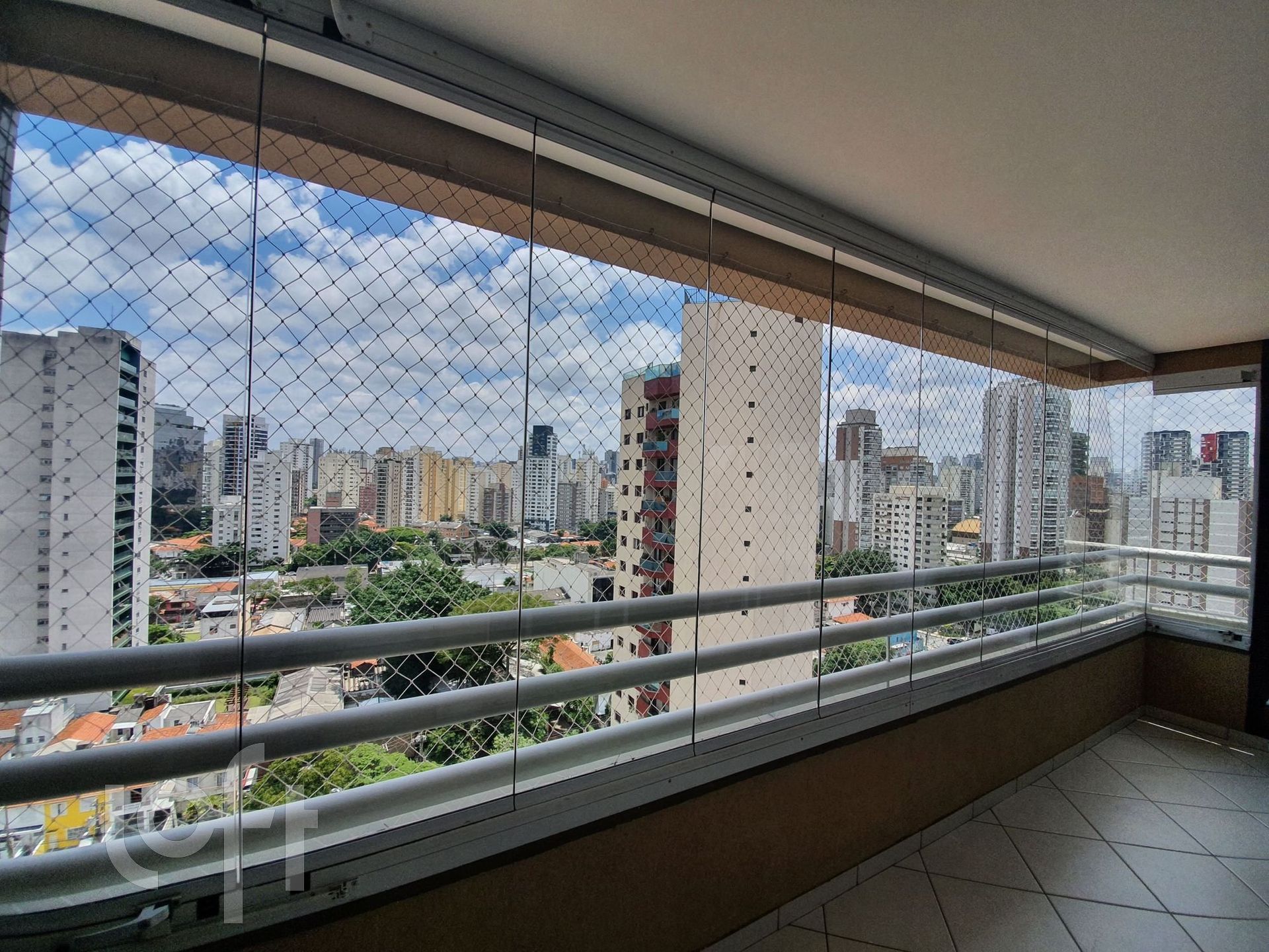 Apartamento à venda com 3 quartos, 137m² - Foto 12