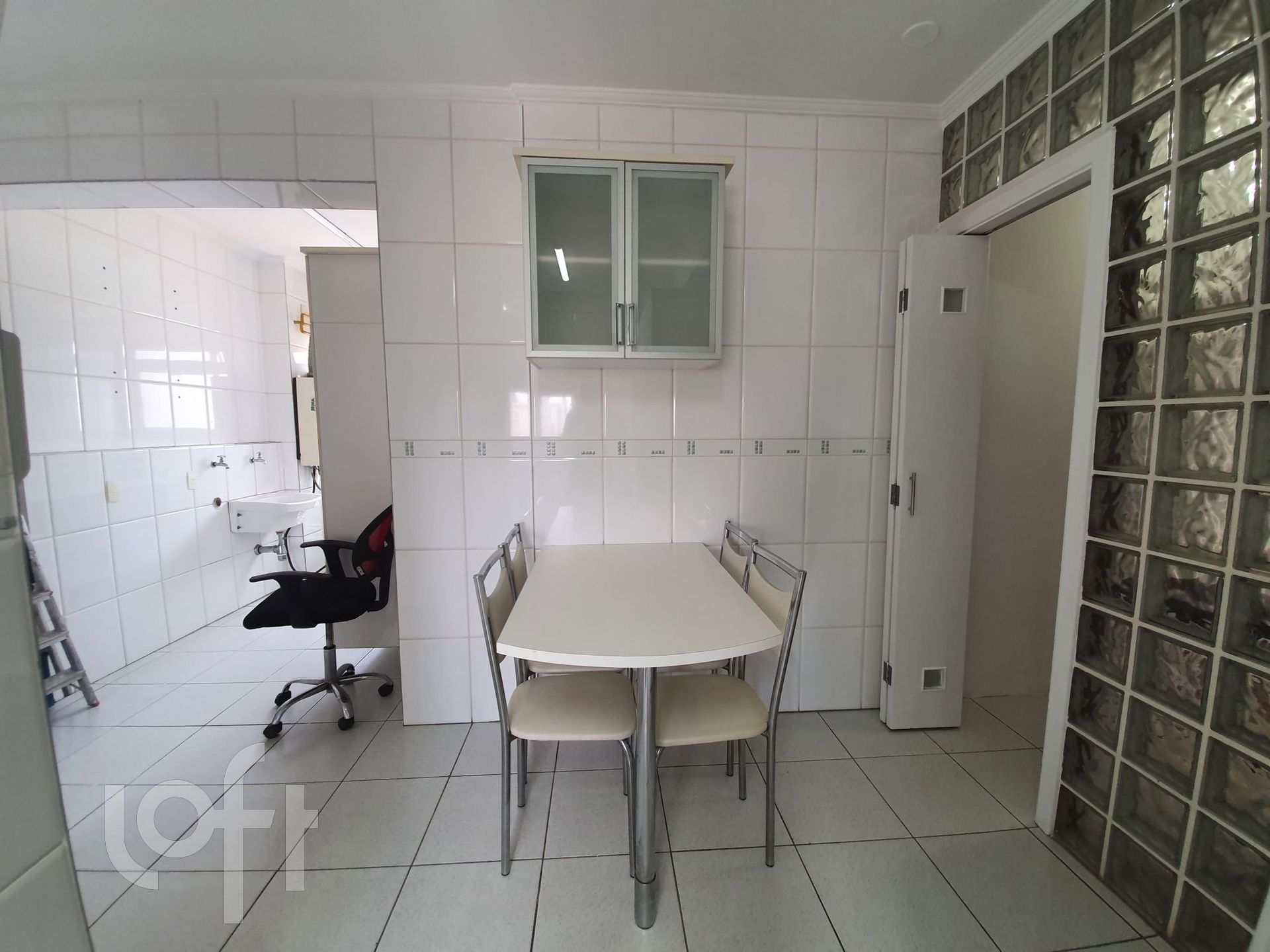 Apartamento à venda com 3 quartos, 137m² - Foto 20