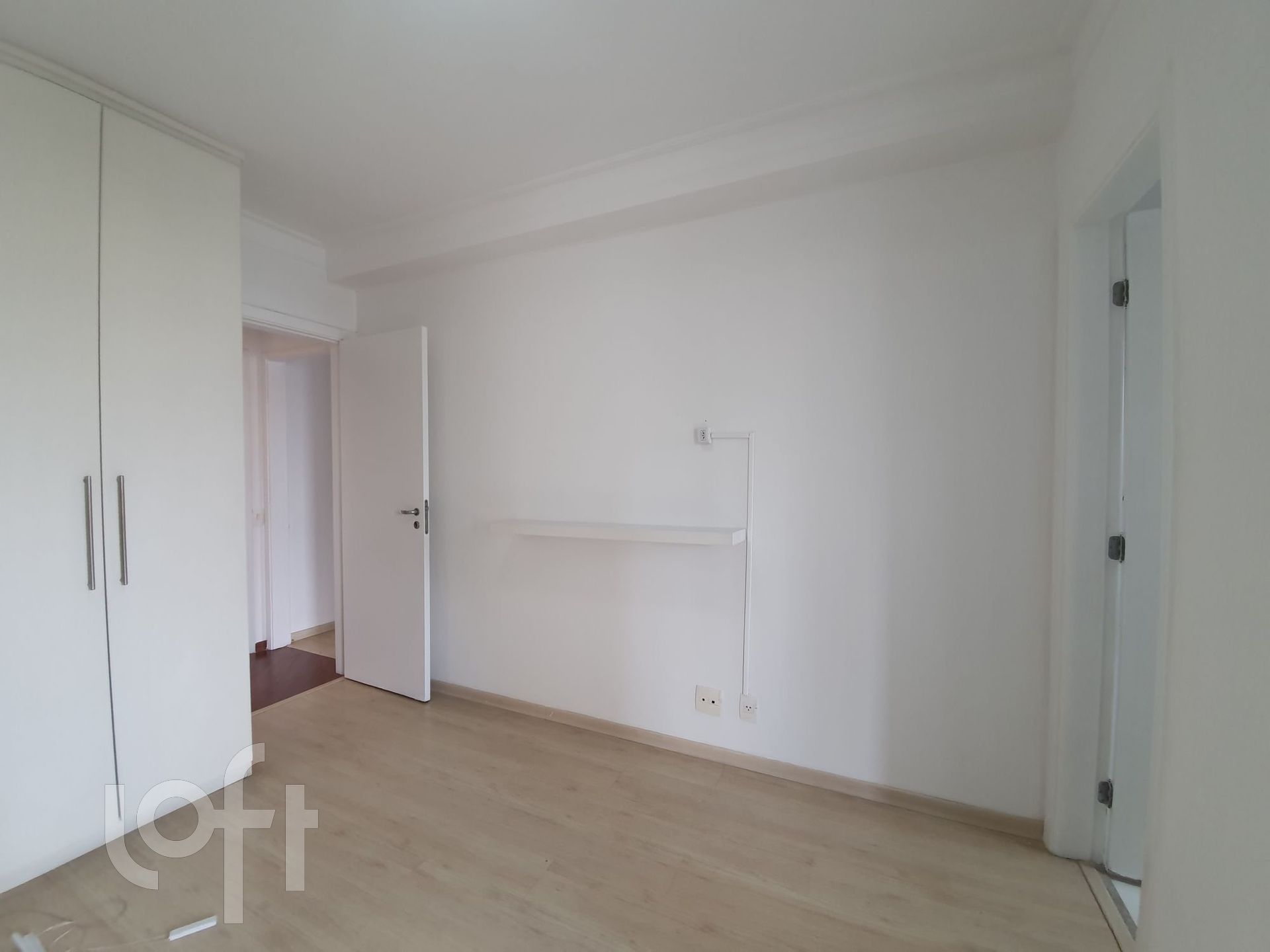 Apartamento à venda com 3 quartos, 137m² - Foto 6