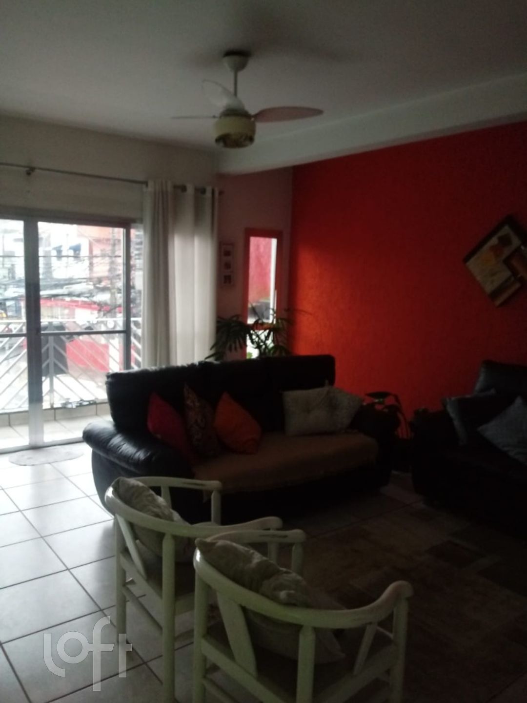 Casa à venda com 3 quartos, 300m² - Foto 2