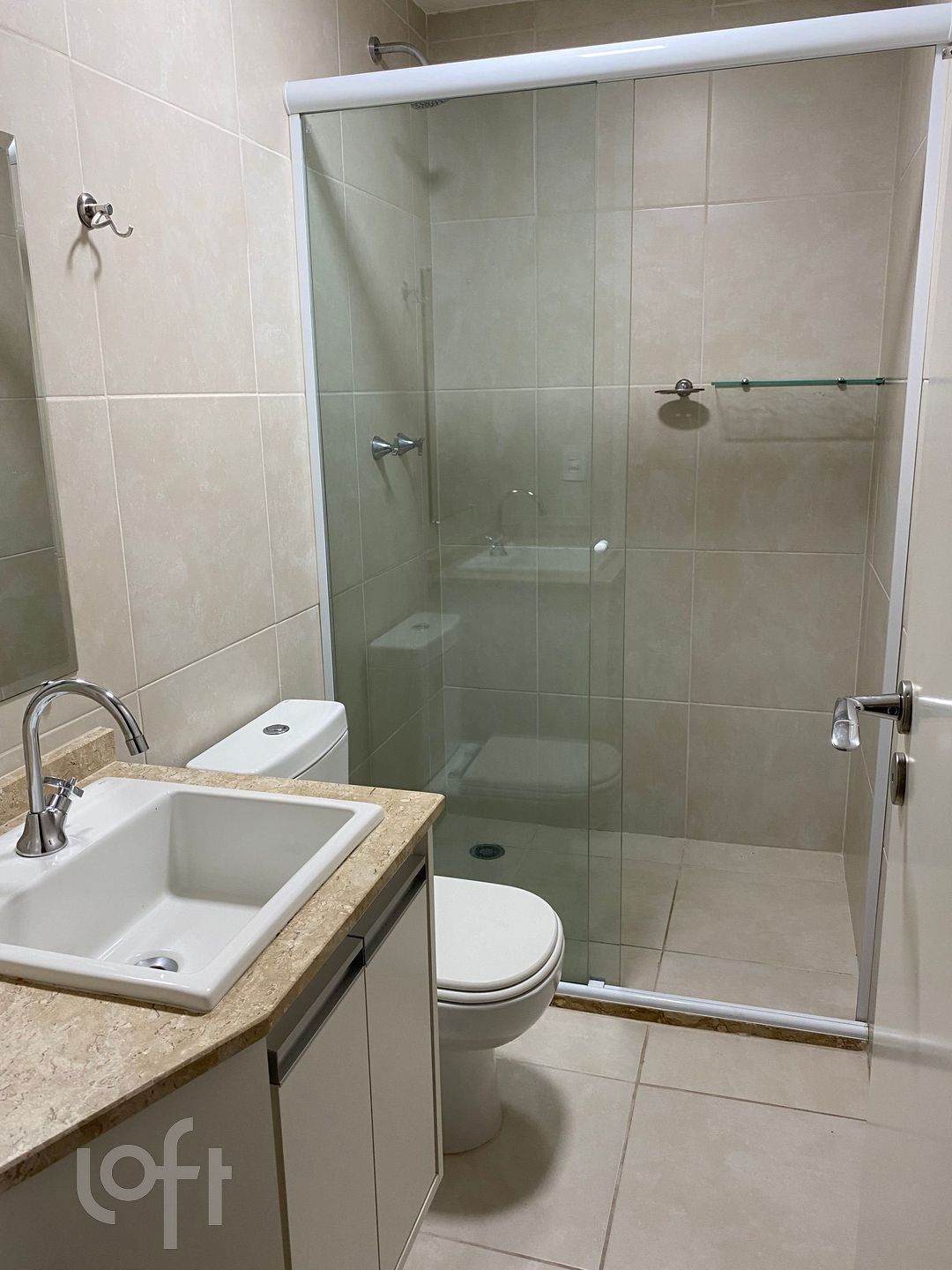 Apartamento à venda com 2 quartos, 70m² - Foto 3