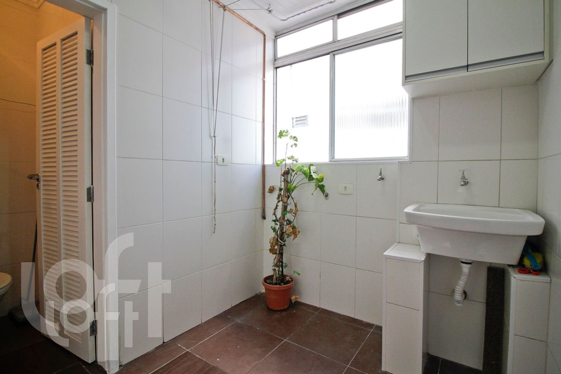 Apartamento à venda com 2 quartos, 79m² - Foto 17