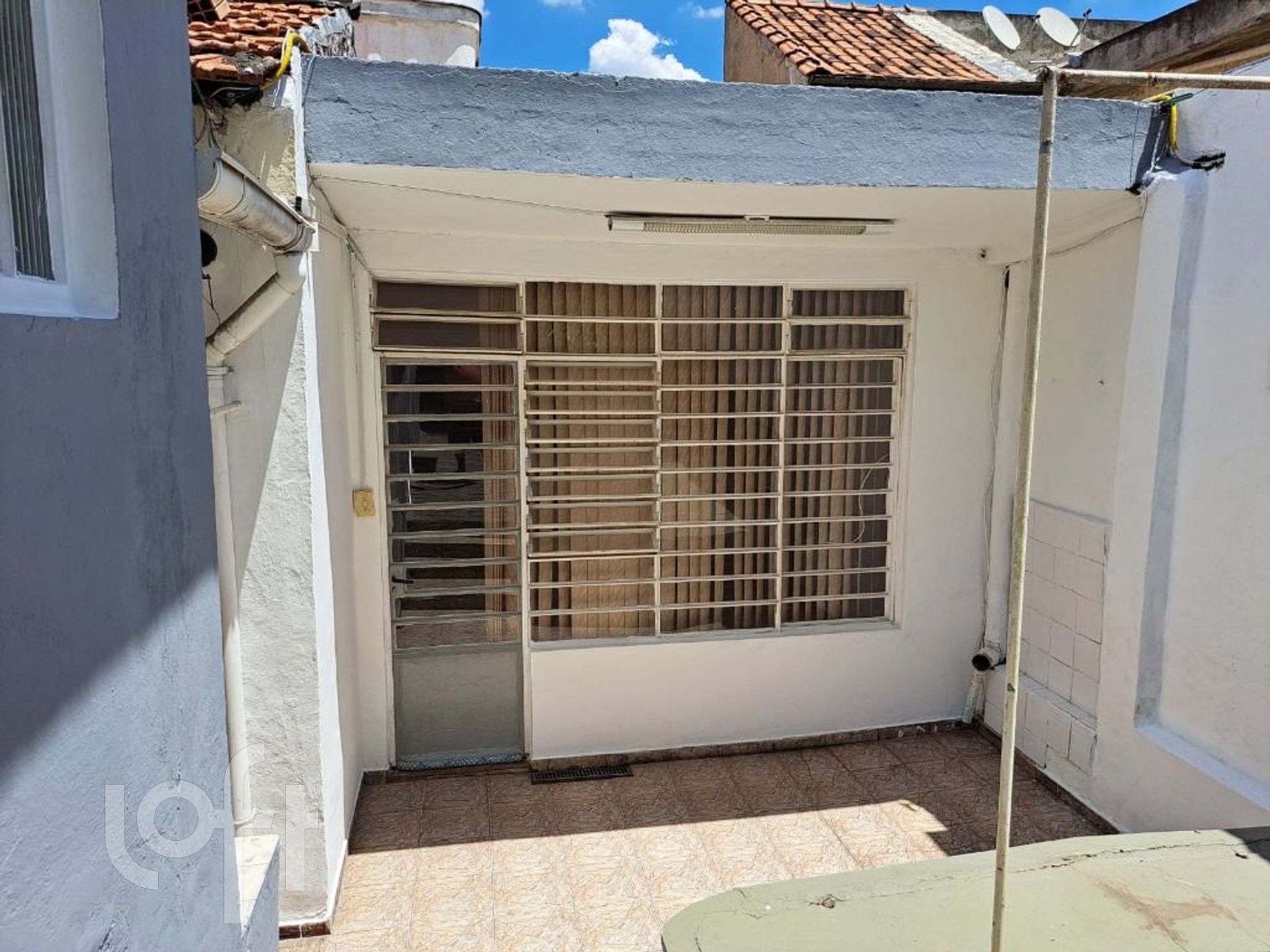 Casa à venda com 2 quartos, 120m² - Foto 25