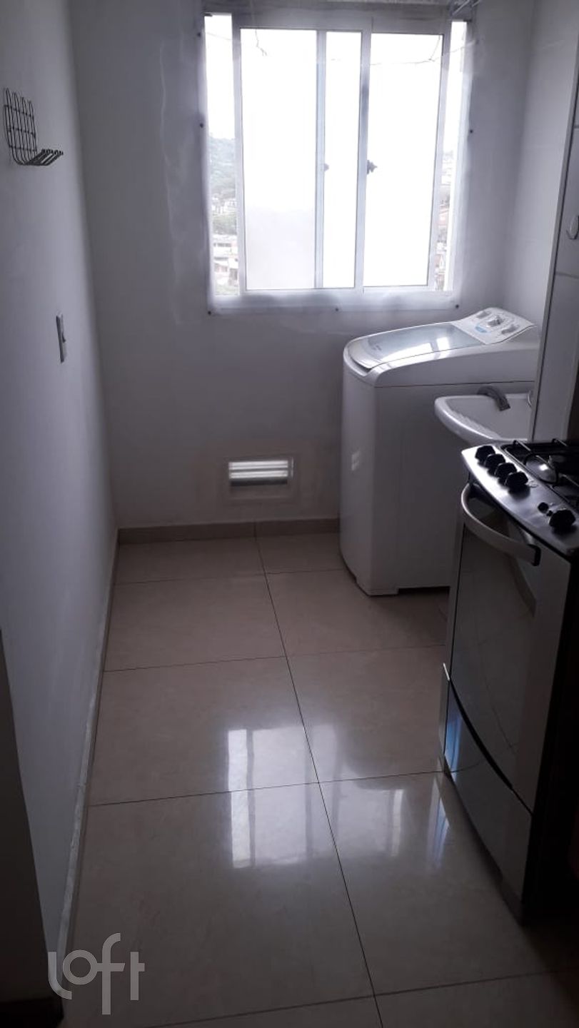 Apartamento à venda com 2 quartos, 47m² - Foto 3