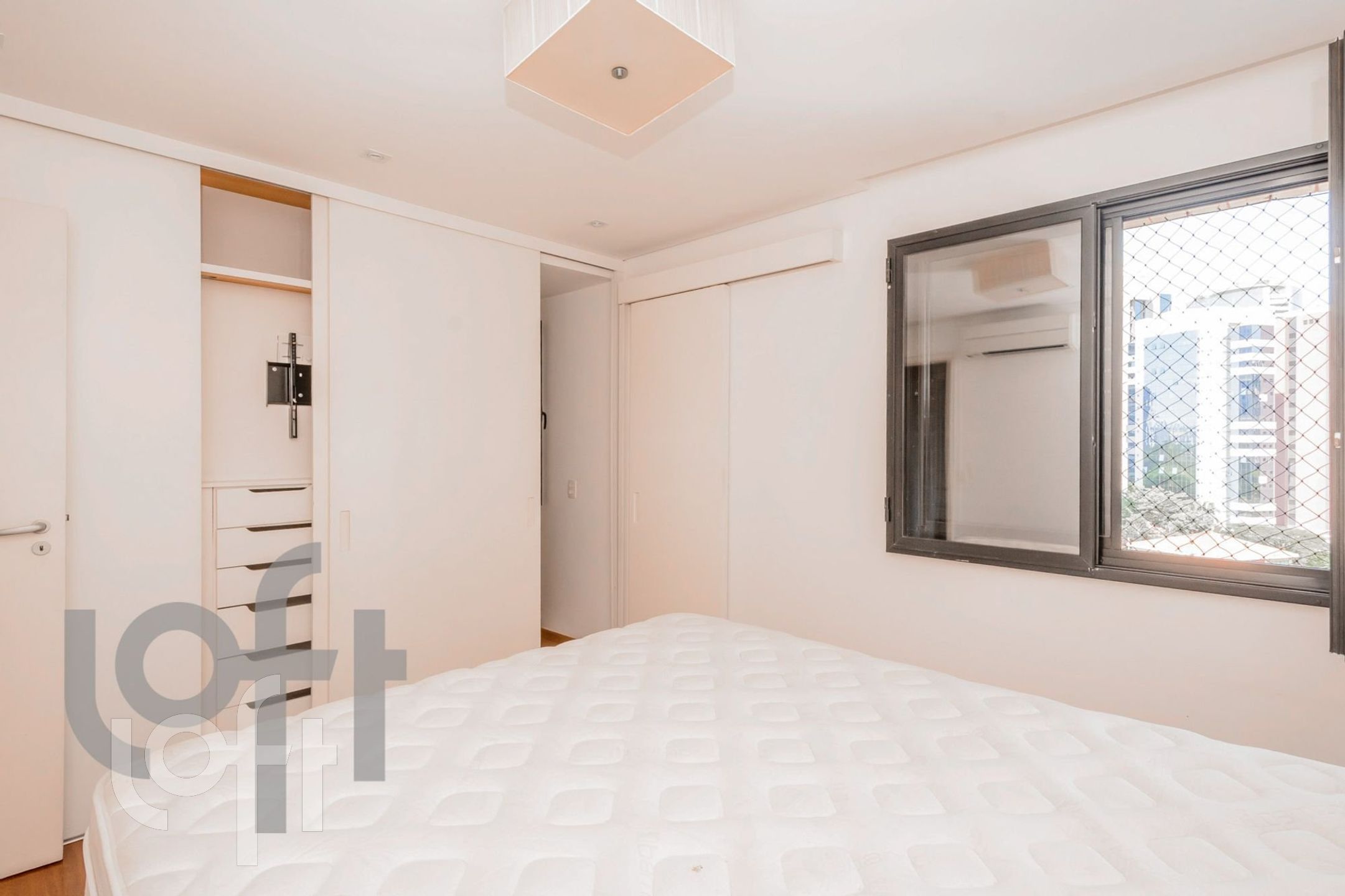 Apartamento à venda com 3 quartos, 96m² - Foto 9