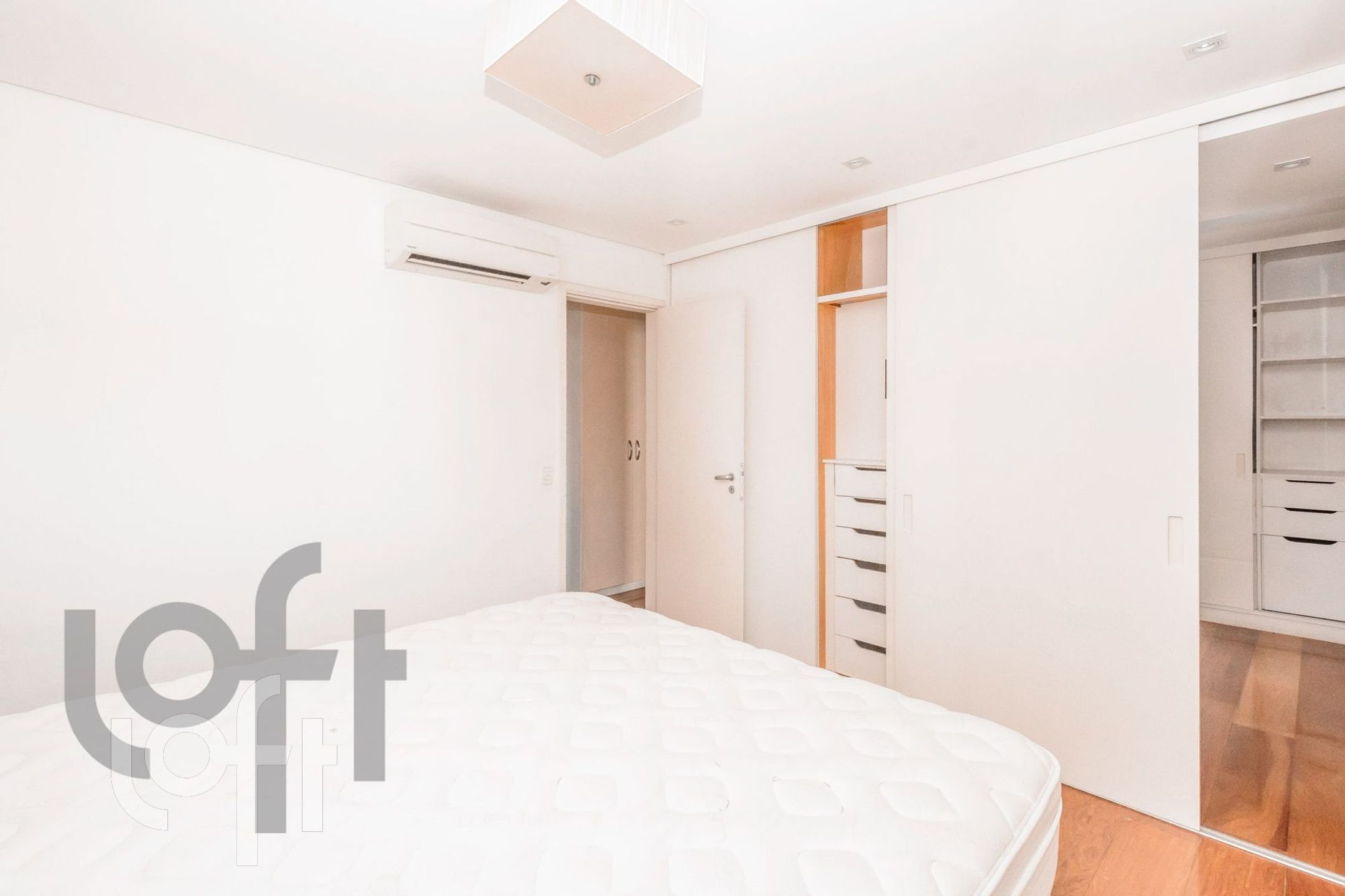 Apartamento à venda com 3 quartos, 96m² - Foto 10