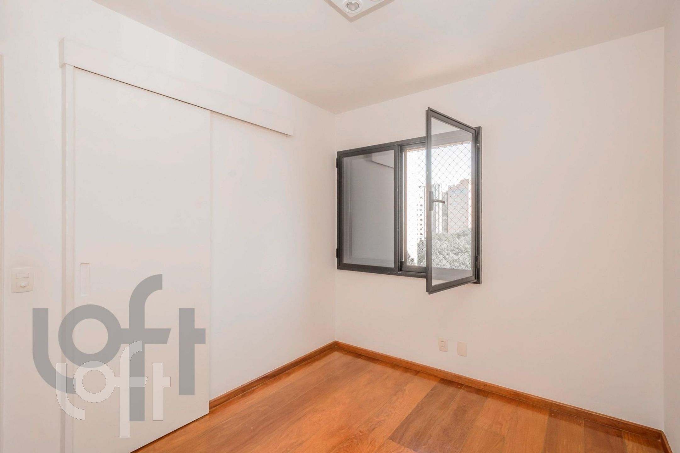 Apartamento à venda com 3 quartos, 96m² - Foto 6