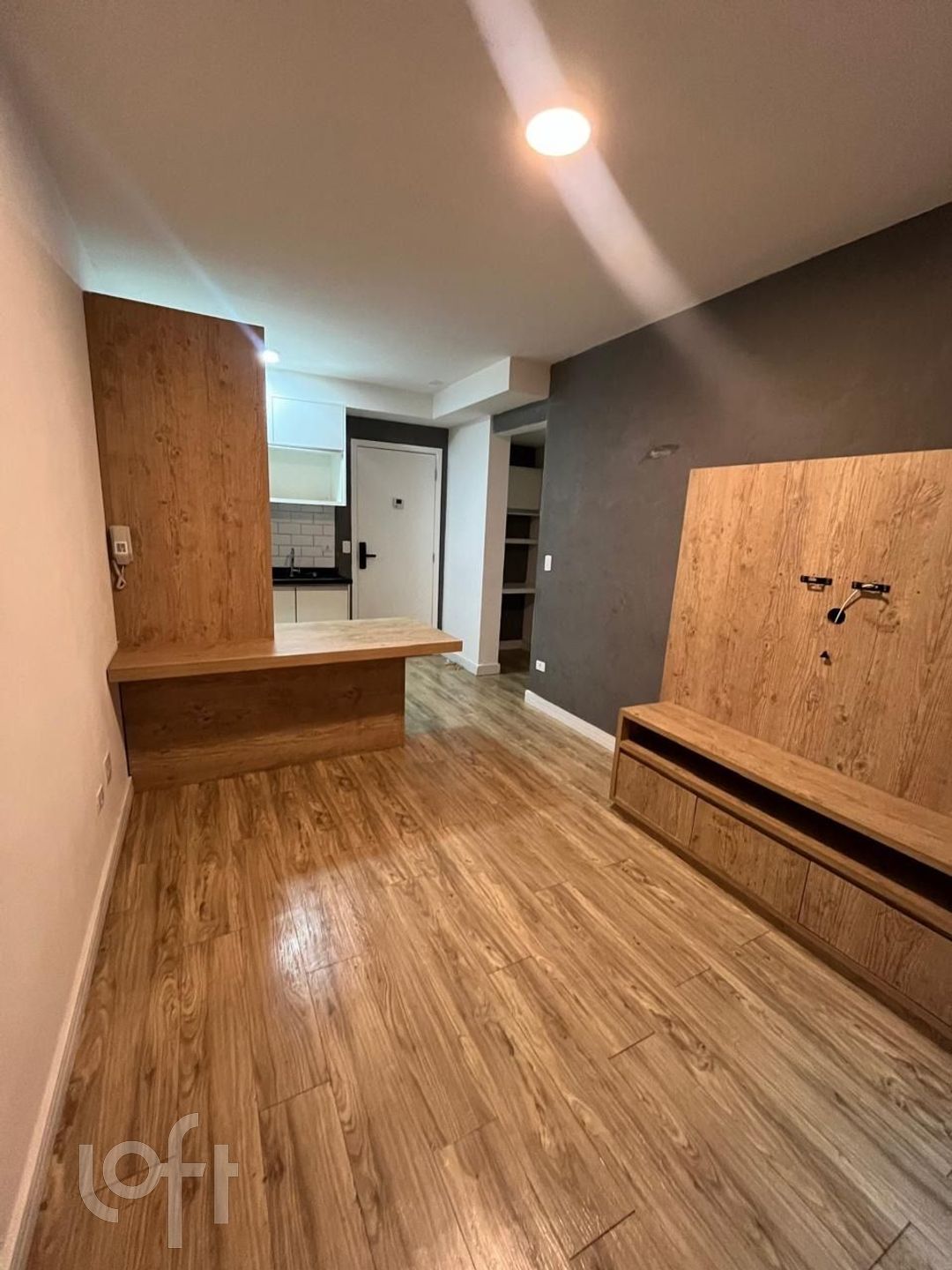 Apartamento à venda com 1 quarto, 38m² - Foto 4