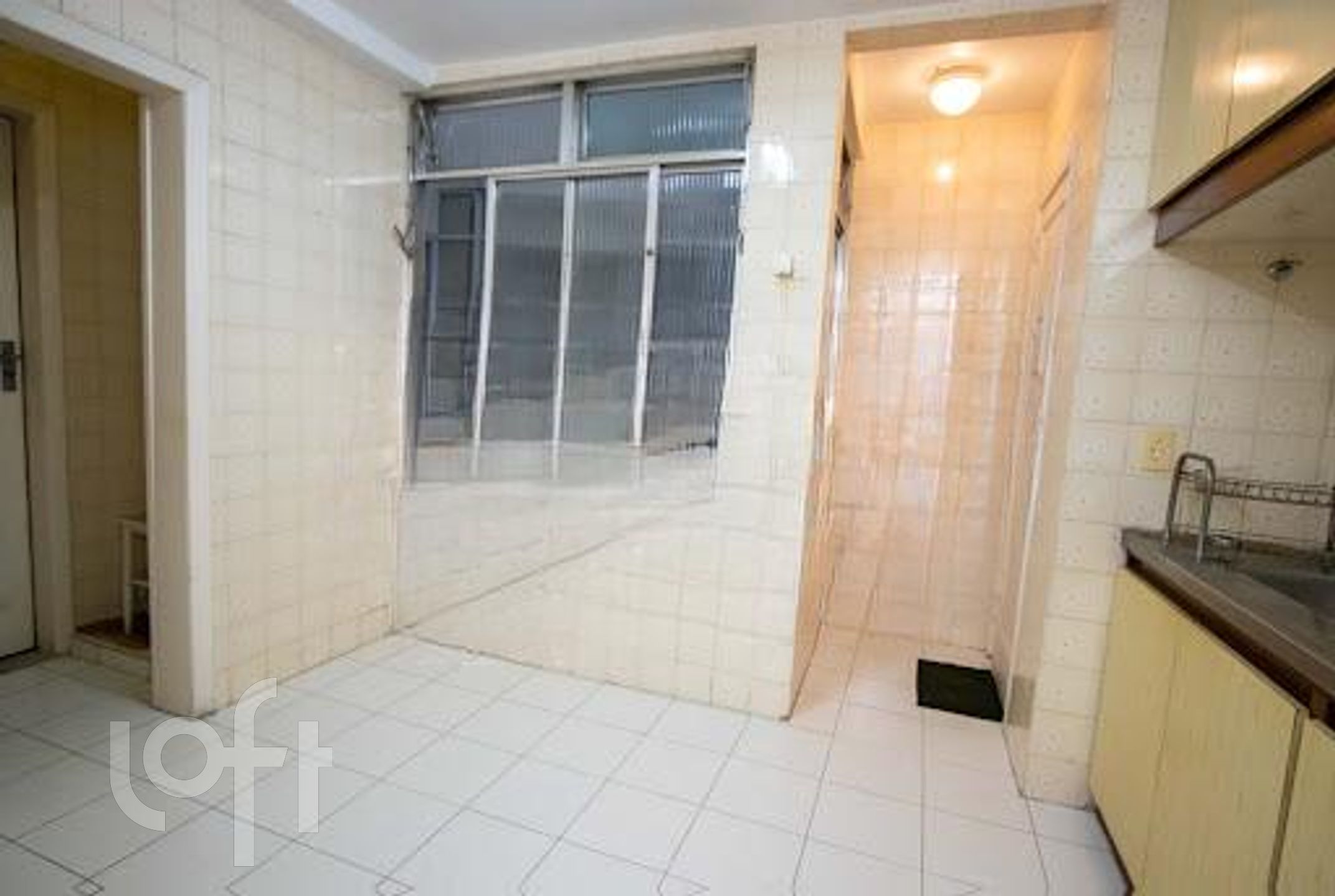 Apartamento à venda com 3 quartos, 95m² - Foto 18