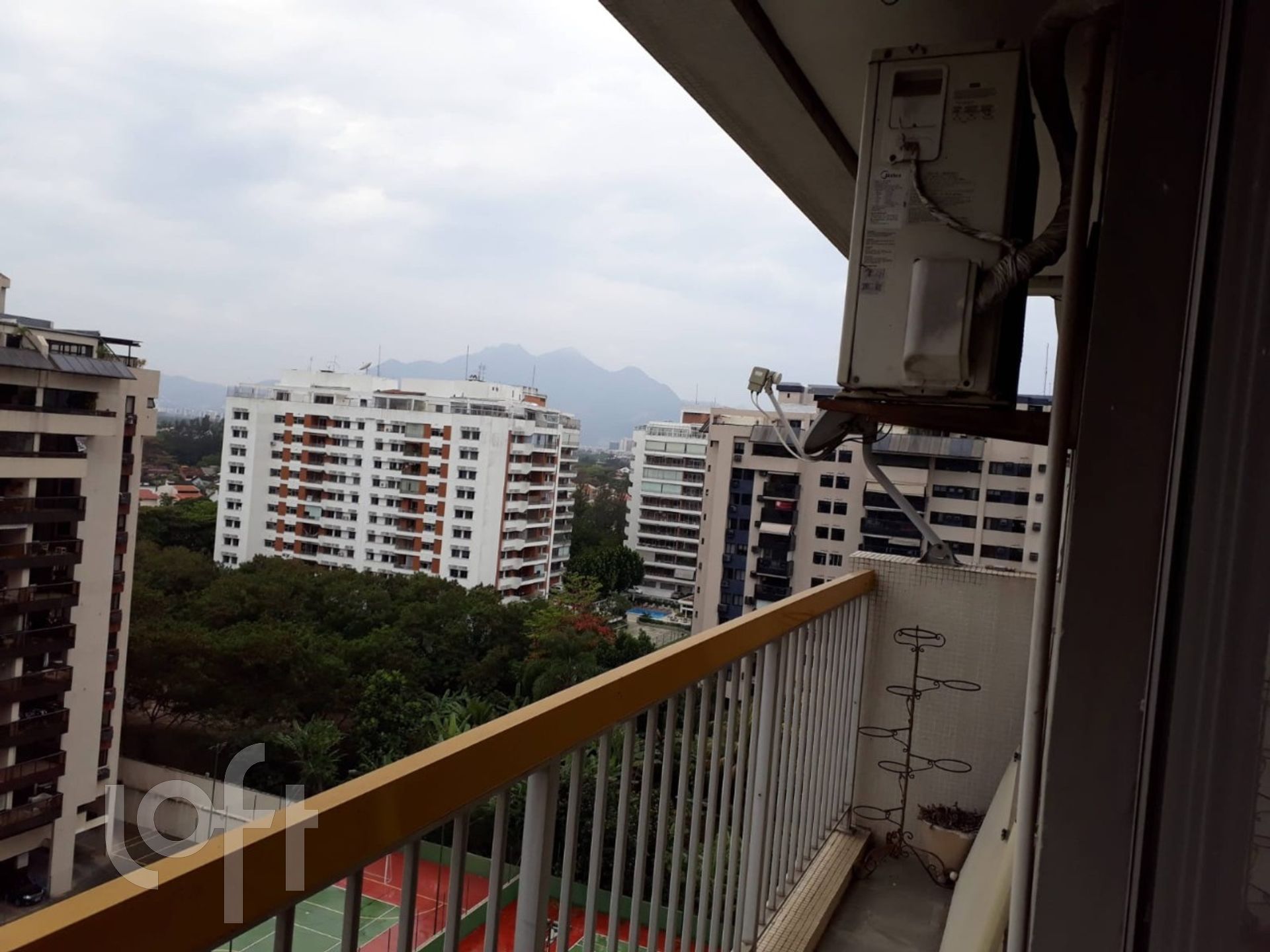 Apartamento à venda com 5 quartos, 268m² - Foto 3