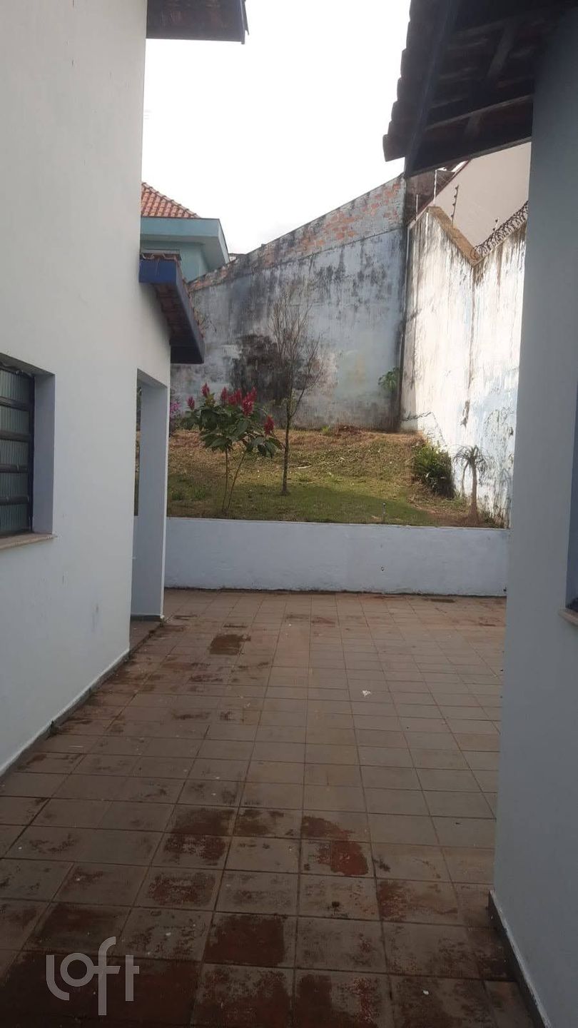 Casa à venda com 4 quartos, 246m² - Foto 6