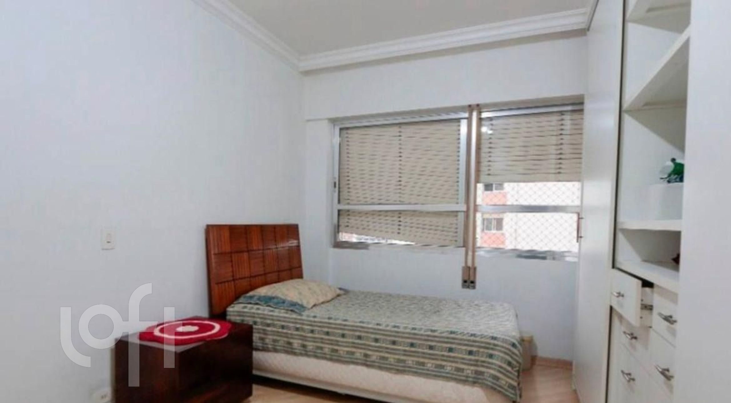 Apartamento à venda com 3 quartos, 200m² - Foto 10