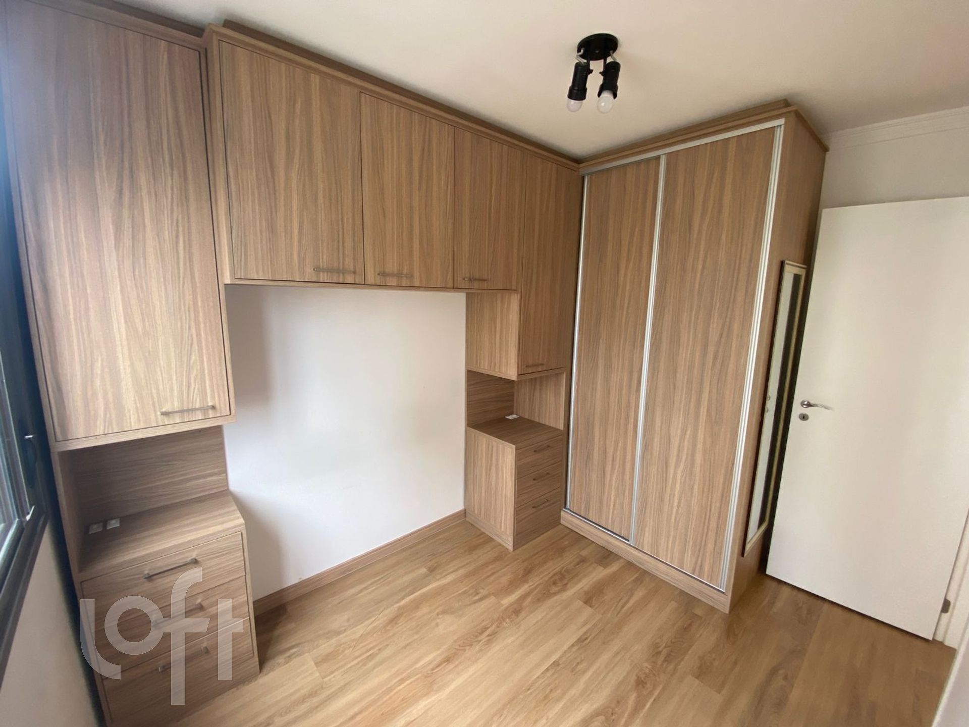 Apartamento à venda com 1 quarto, 46m² - Foto 6