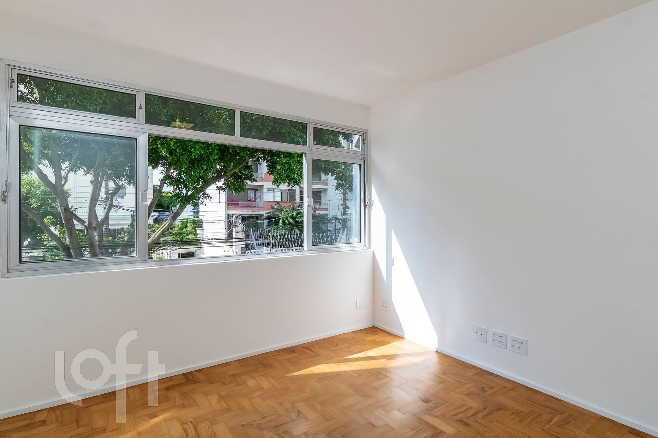 Apartamento à venda com 1 quarto, 48m² - Foto 2