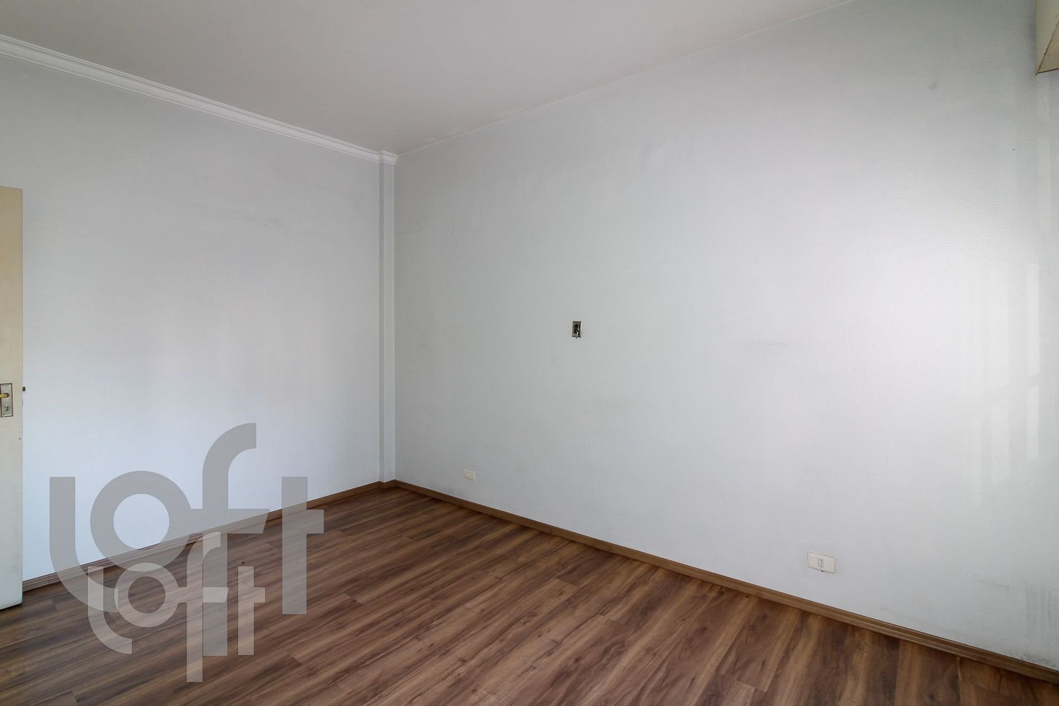 Apartamento à venda com 2 quartos, 113m² - Foto 2