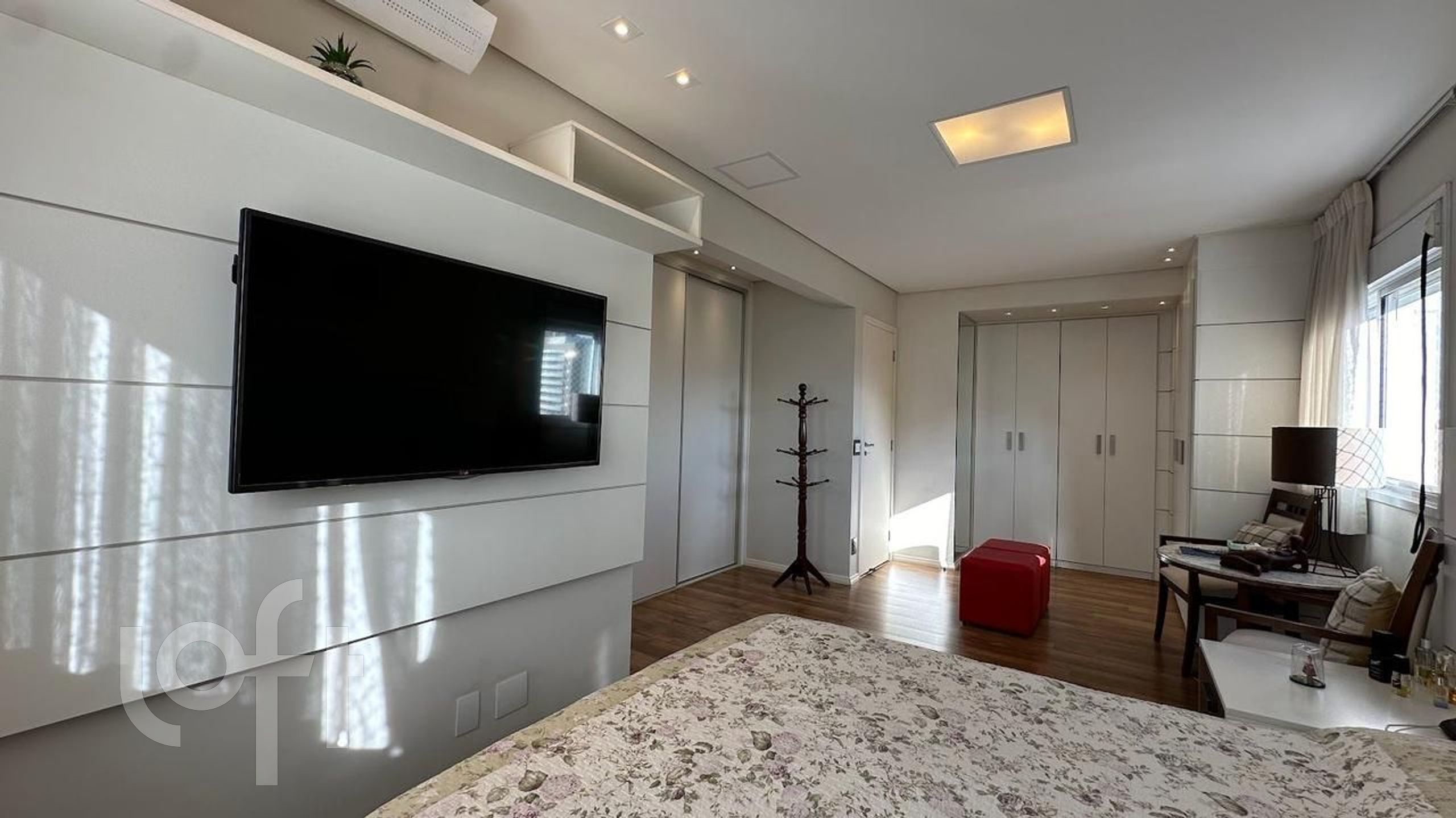 Apartamento à venda com 3 quartos, 139m² - Foto 31