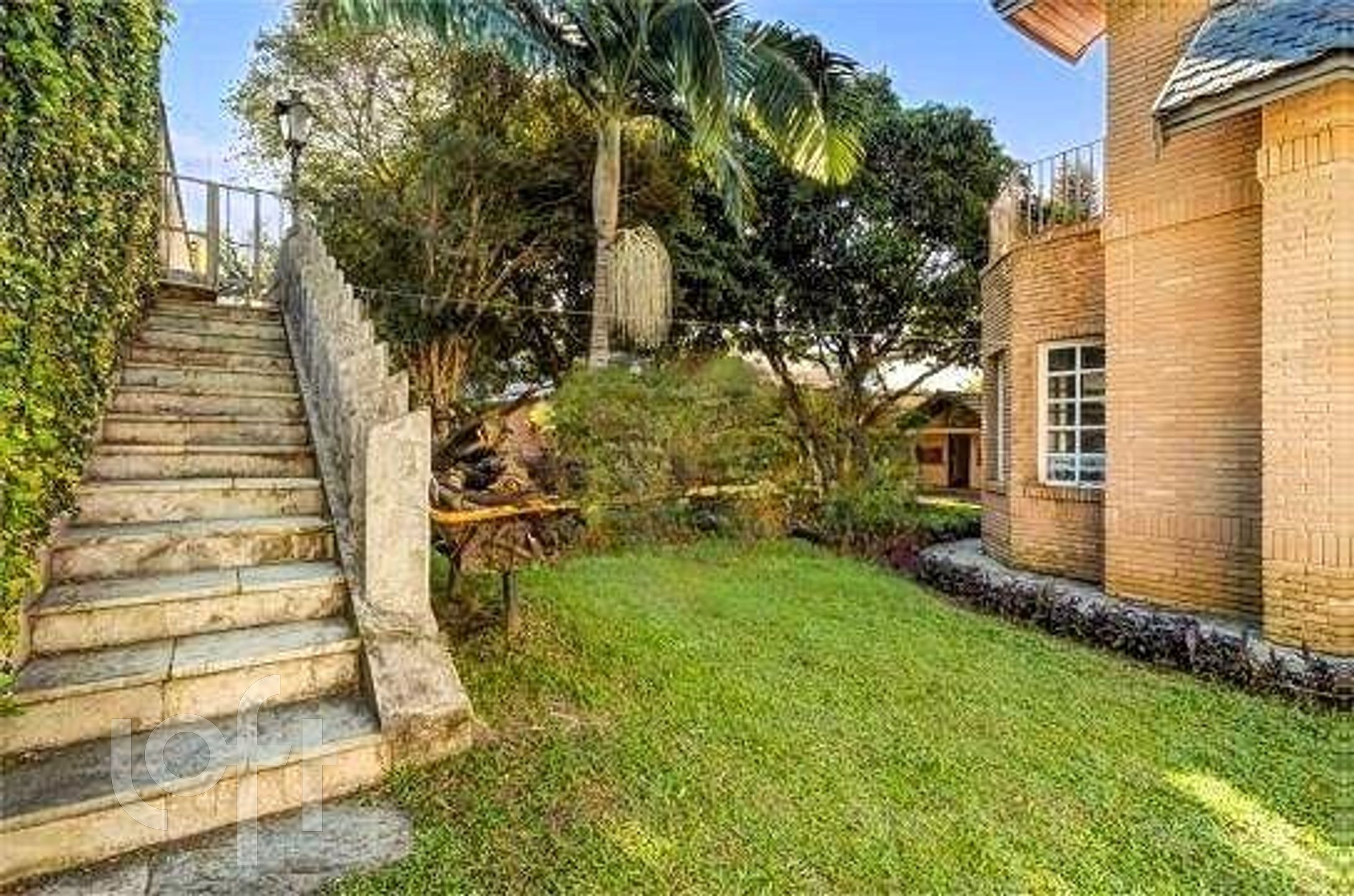 Casa à venda com 3 quartos, 500m² - Foto 7