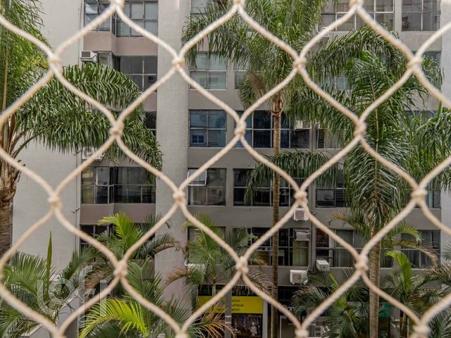 Apartamento com 147m², 3 dormitórios, Floresta em Porto Alegre