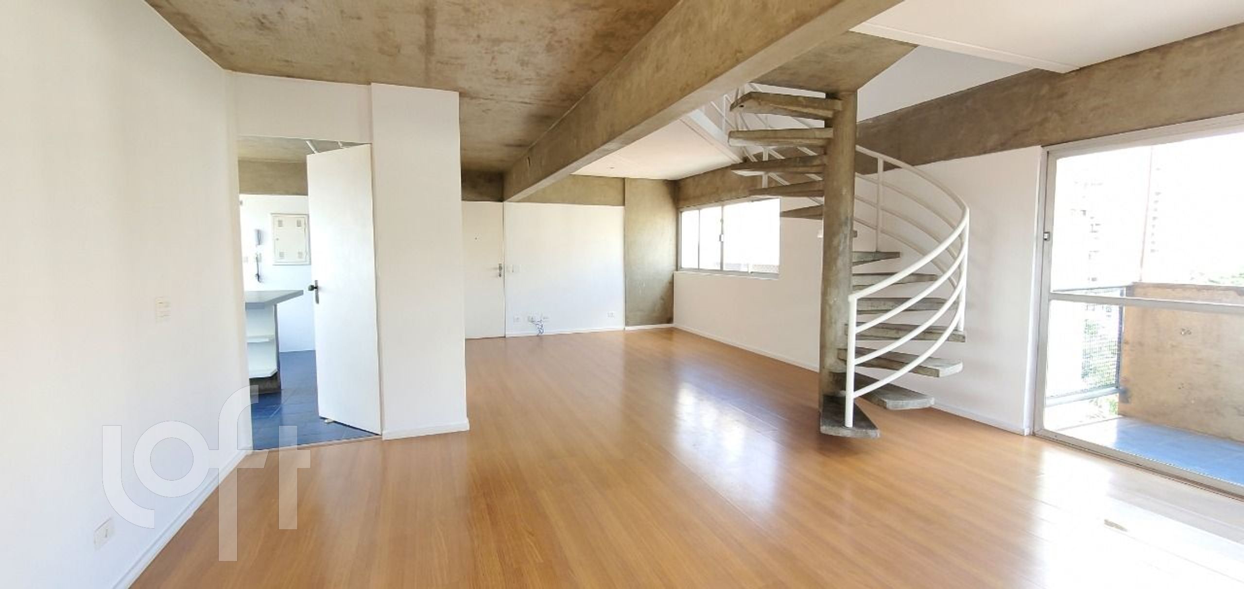 Apartamento à venda com 3 quartos, 145m² - Foto 1