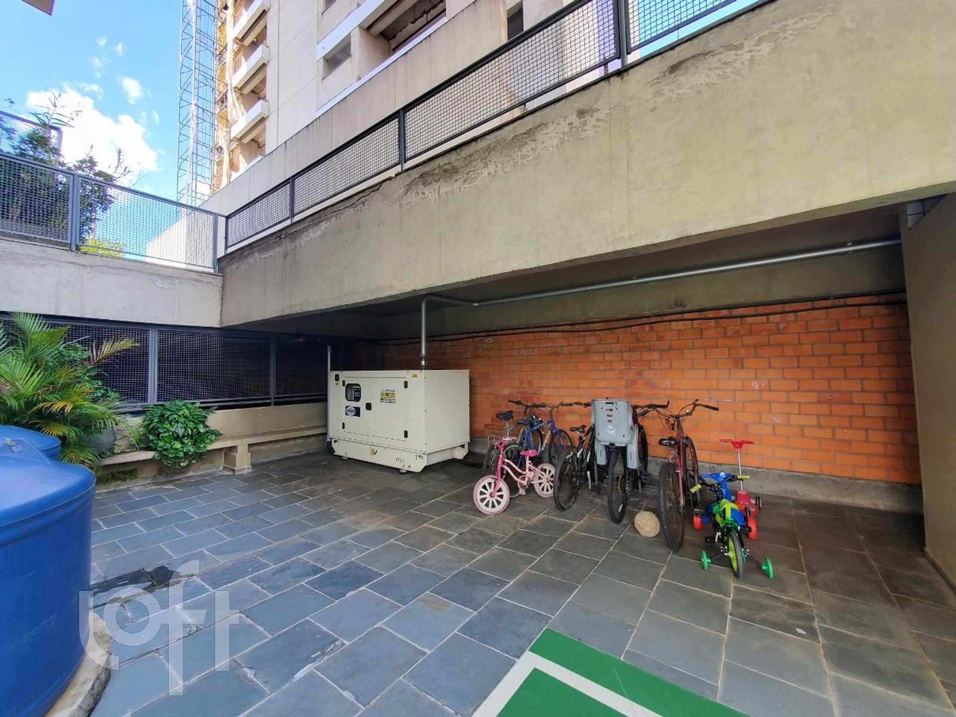 Apartamento à venda com 3 quartos, 145m² - Foto 29