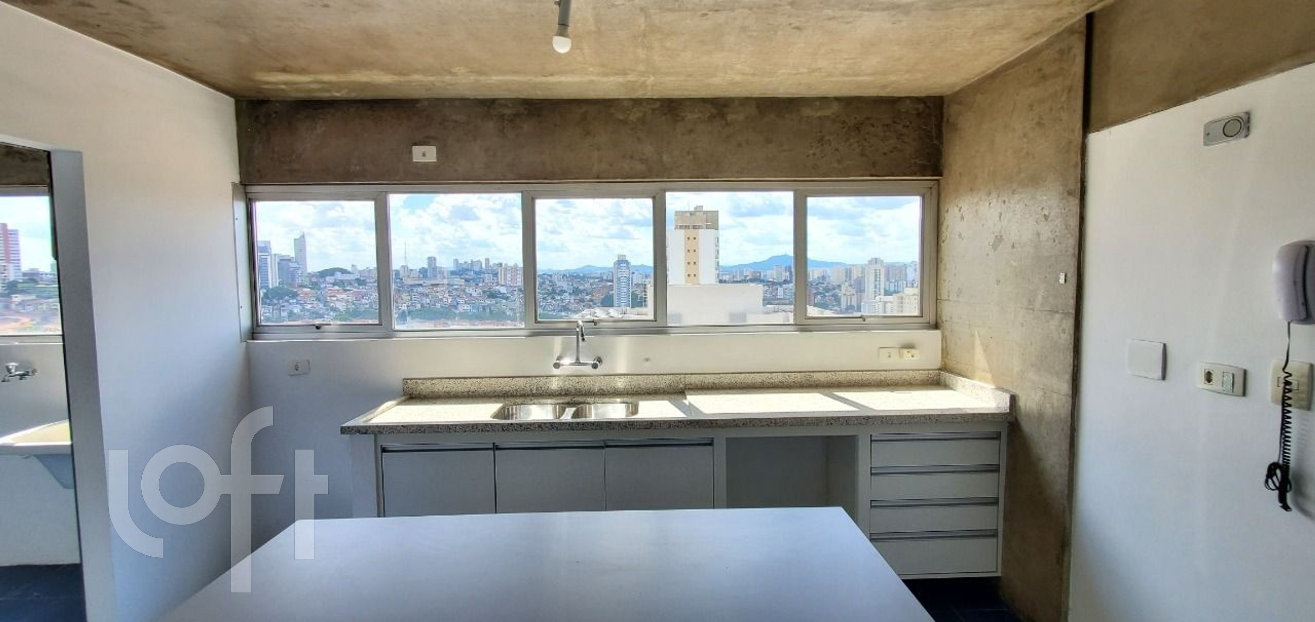 Apartamento à venda com 3 quartos, 145m² - Foto 11