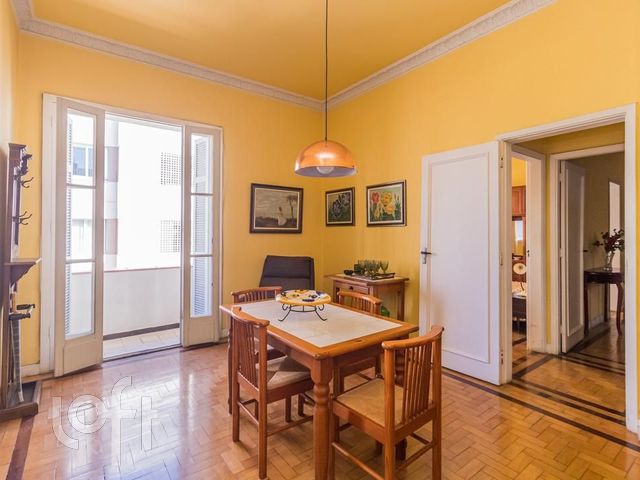 Apartamento com 120m², 2 dormitórios, Independência em Porto Alegre