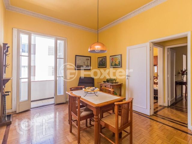 Apartamento com 120m², 2 dormitórios, Independência em Porto Alegre