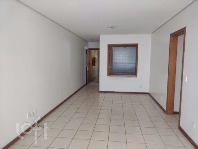 Apartamento com 91m², 2 dormitórios, 1 suíte, 2 vagas, Jardim Botânico em Porto Alegre