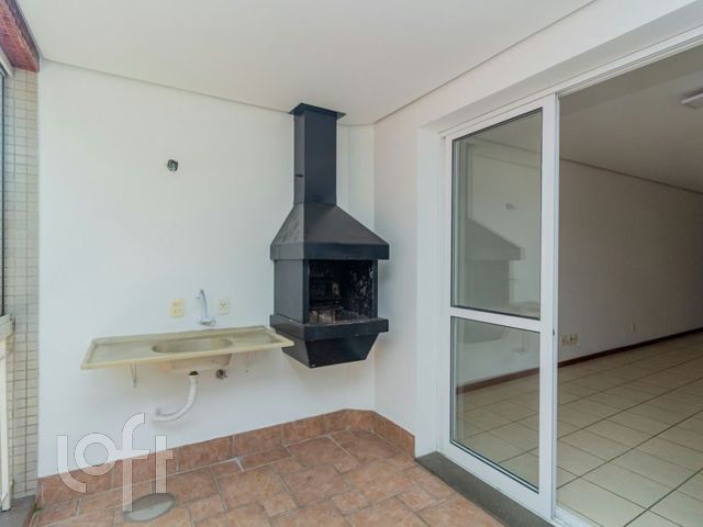 Apartamento com 91m², 2 dormitórios, 1 suíte, 2 vagas, Jardim Botânico em Porto Alegre