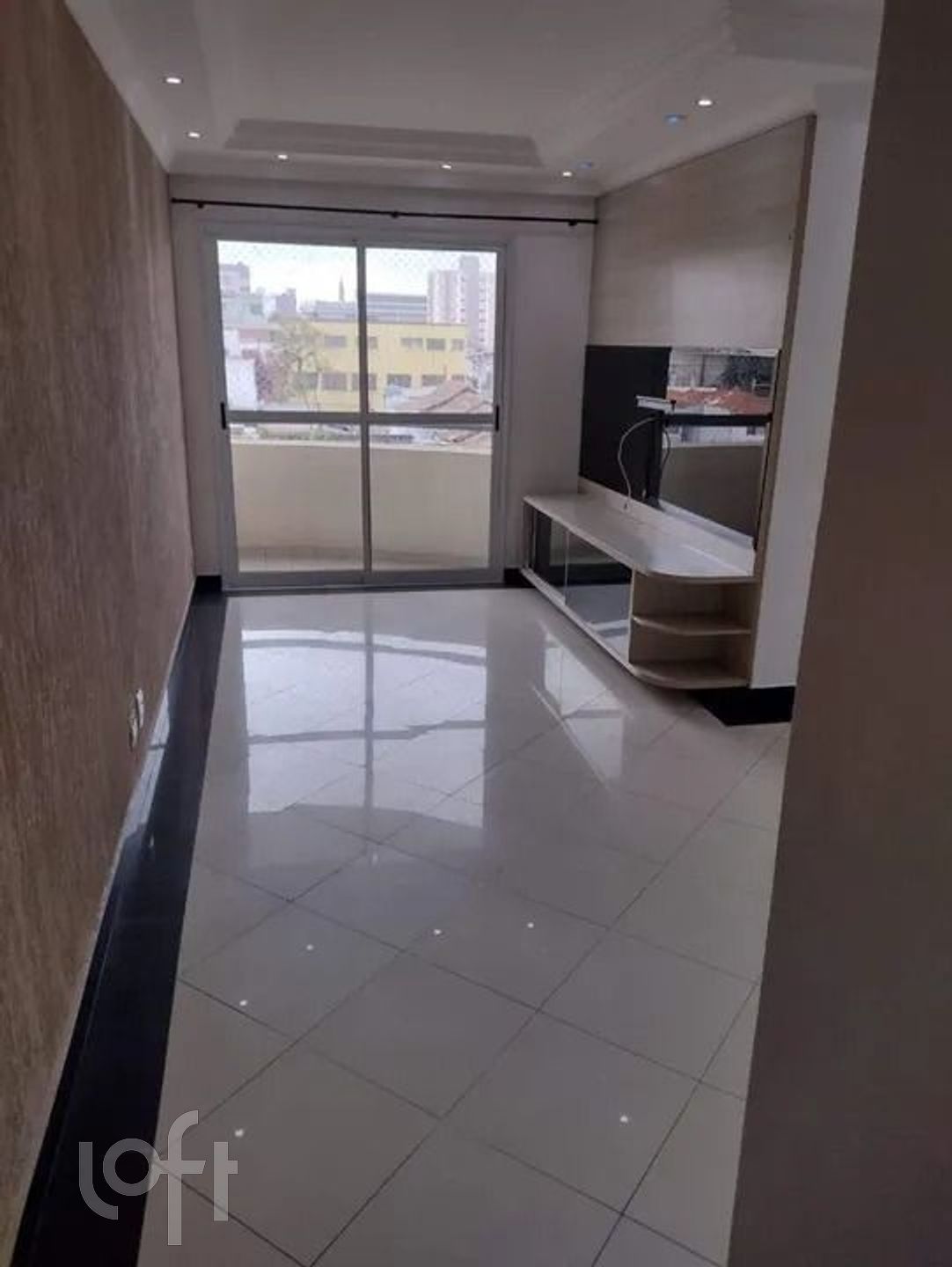 Apartamento à venda com 2 quartos, 56m² - Foto 1