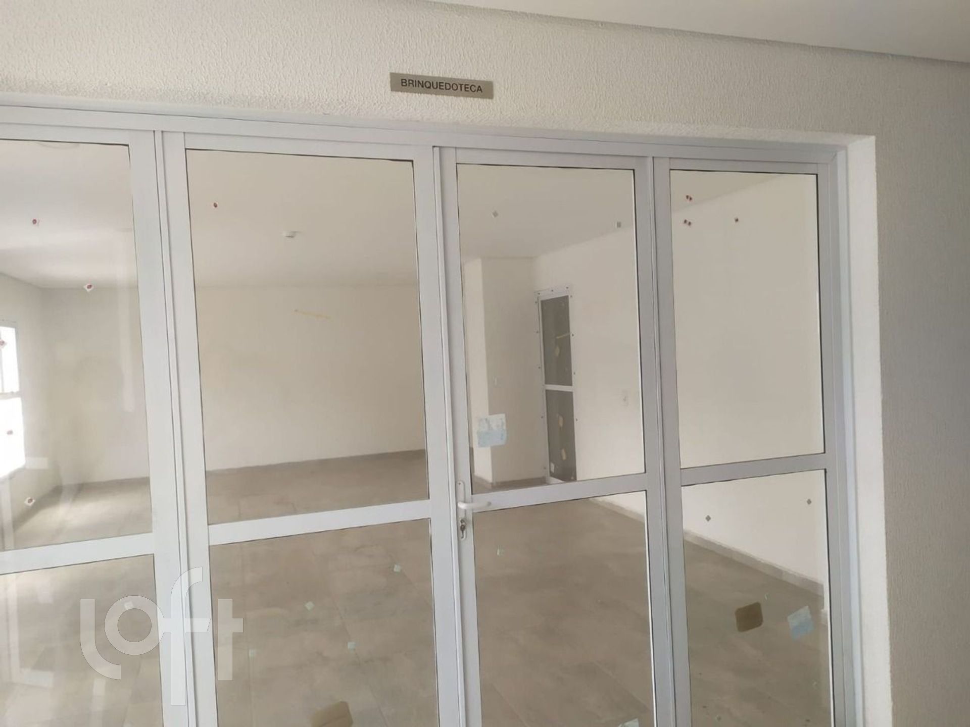 Apartamento à venda com 2 quartos, 53m² - Foto 5