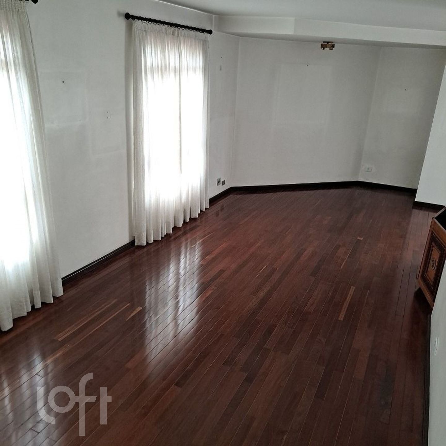 Apartamento à venda com 4 quartos, 165m² - Foto 4