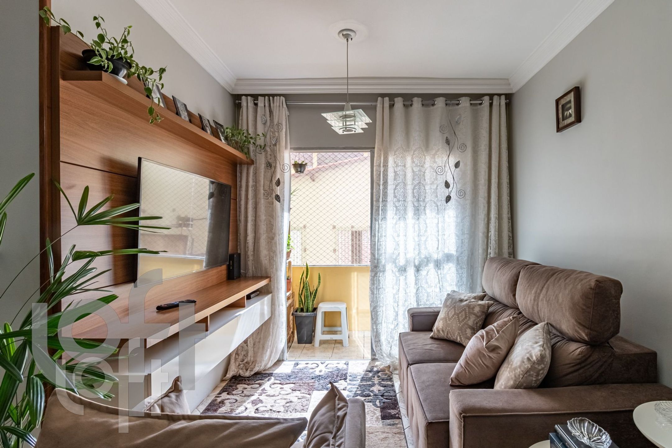 Apartamento à venda com 2 quartos, 54m² - Foto 1