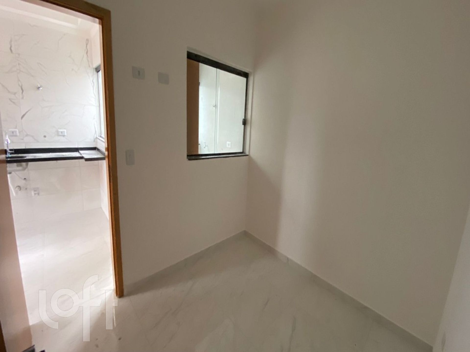 Apartamento à venda com 2 quartos, 40m² - Foto 4