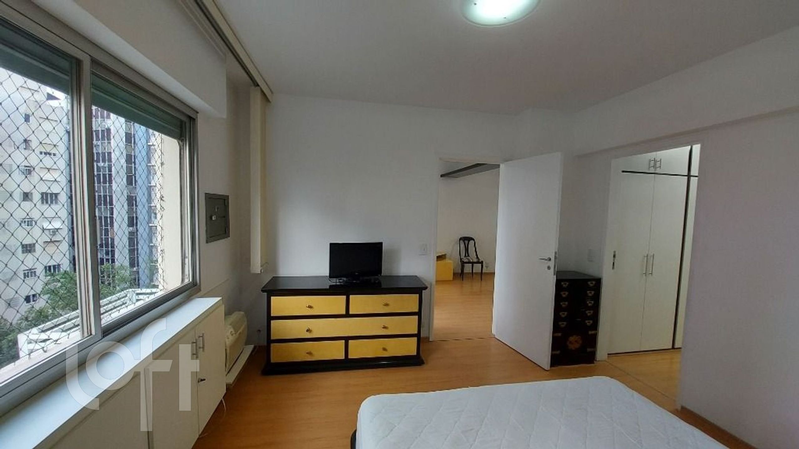 Apartamento à venda com 2 quartos, 95m² - Foto 3