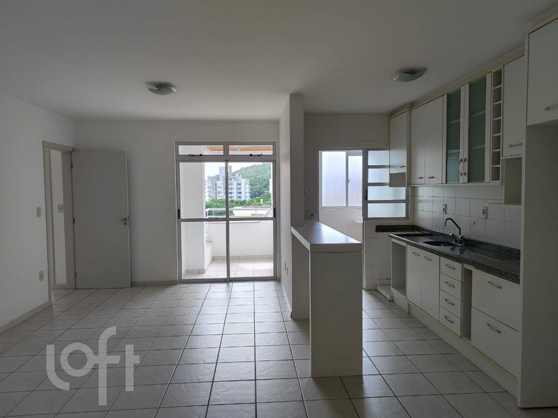 Apartamentos com 74m², 2 quartos, 1 suíte, 1 garagem, no bairro Itacorubi em Florianópolis