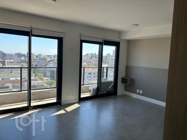 Apartamento com 41m², 1 dormitório, 1 vaga, Floresta em Porto Alegre