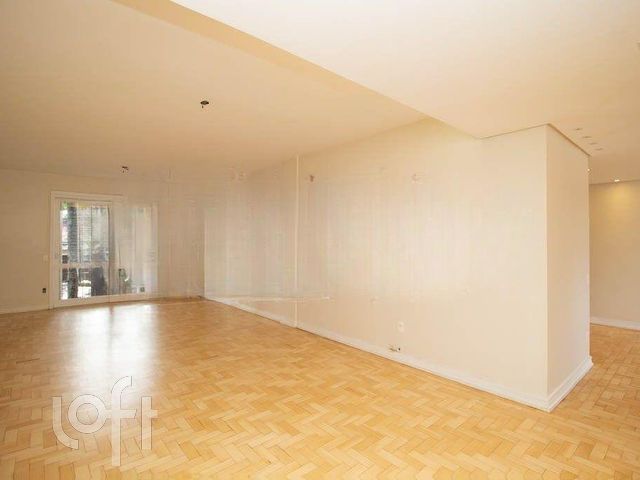 Apartamento com 137m², 3 dormitórios, 1 suíte, 1 vaga, Santana em Porto Alegre