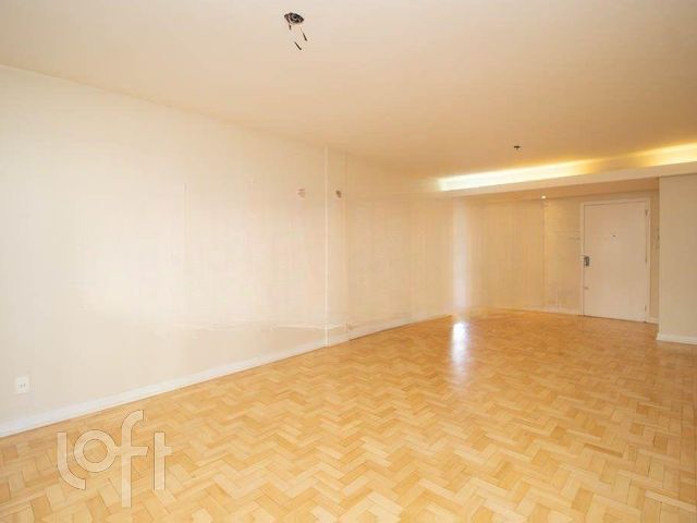 Apartamento com 137m², 3 dormitórios, 1 suíte, 1 vaga, Santana em Porto Alegre