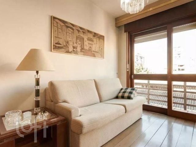 Apartamento com 90m², 3 dormitórios, 1 vaga, Floresta em Porto Alegre